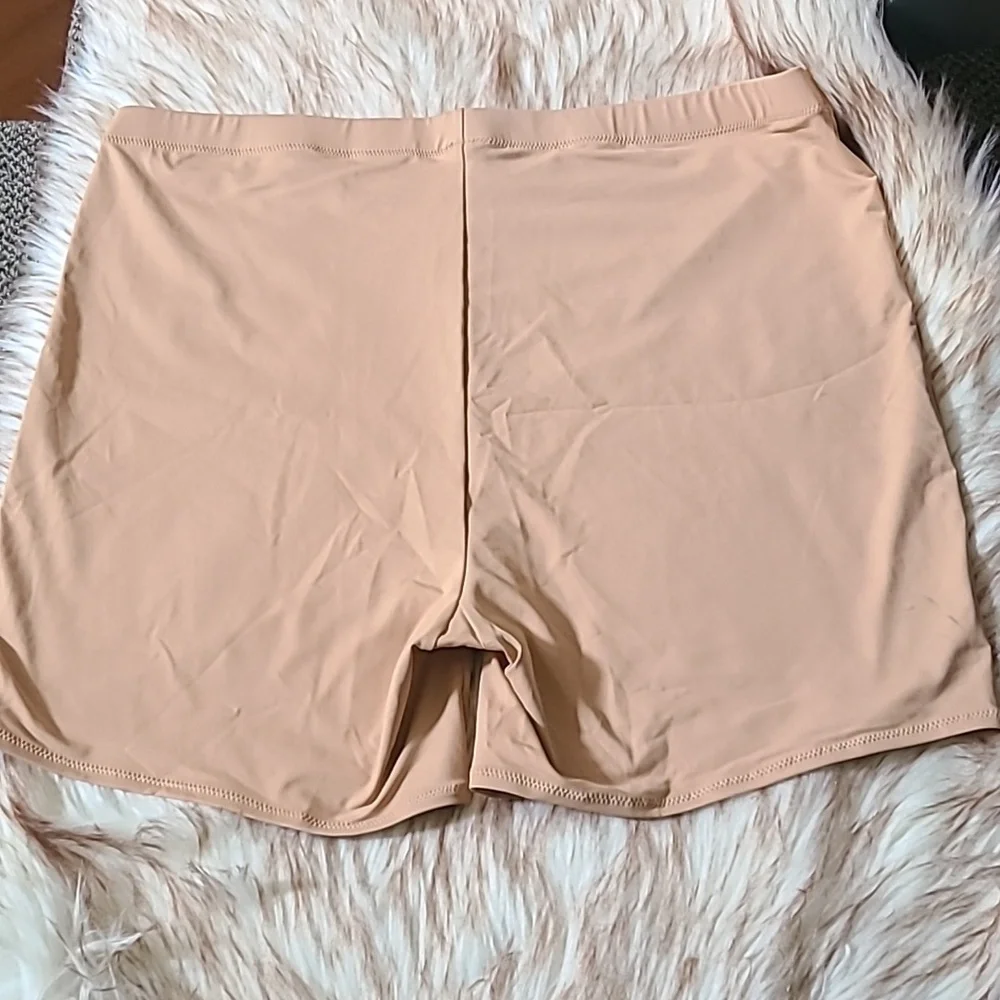 NWT SKIMS Recycled Swim Mid Waist Short Size 4X Ochre